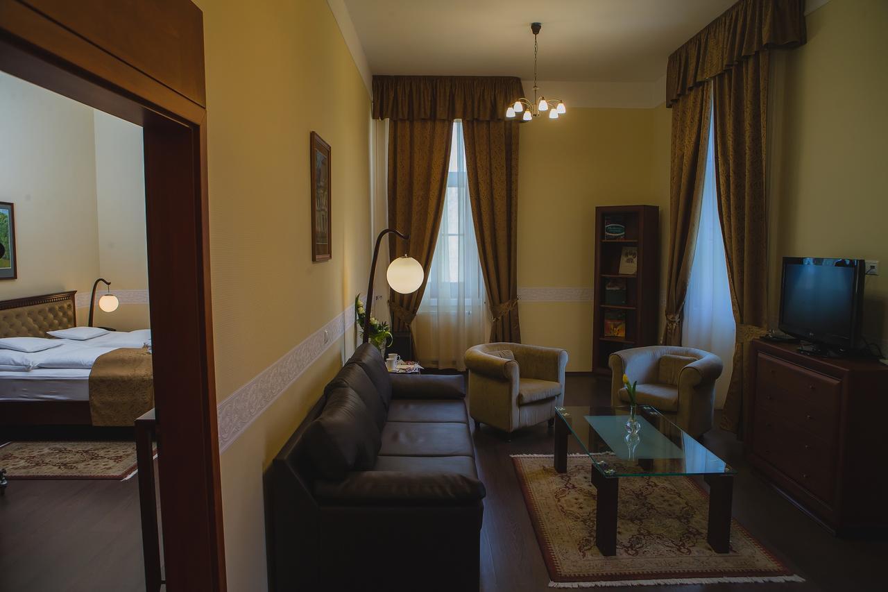 Fonix Wellness Resort Csitár Esterno foto