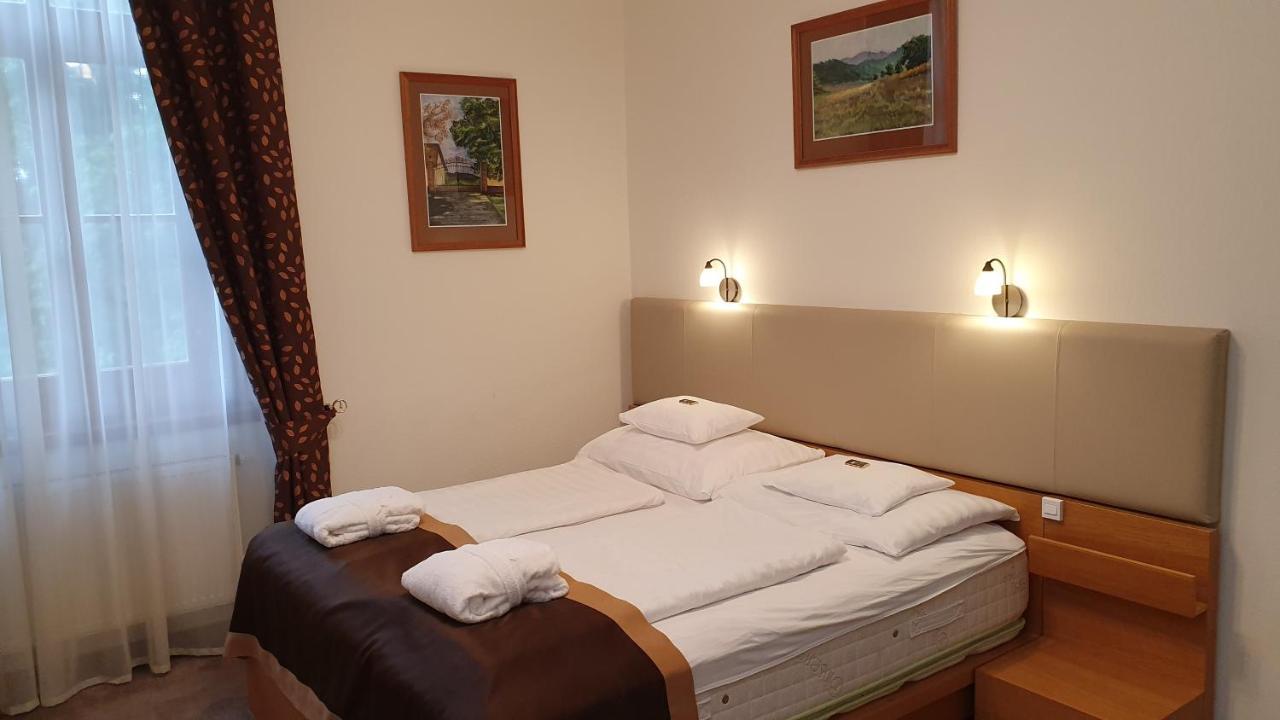 Fonix Wellness Resort Csitár Esterno foto